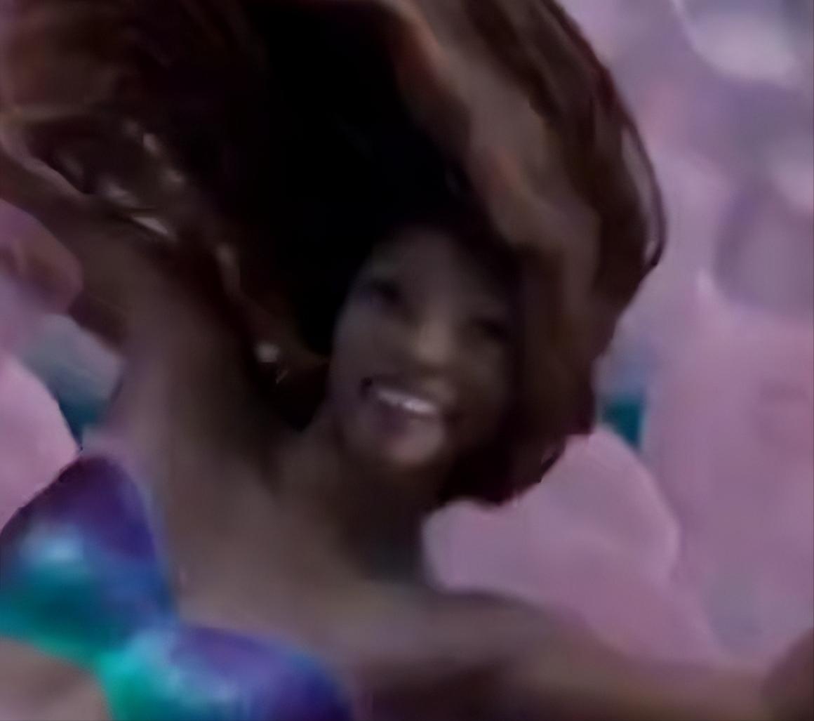 黑人版小美人鱼新照曝光中国网友看傻眼：拍童话还是拍鬼片？