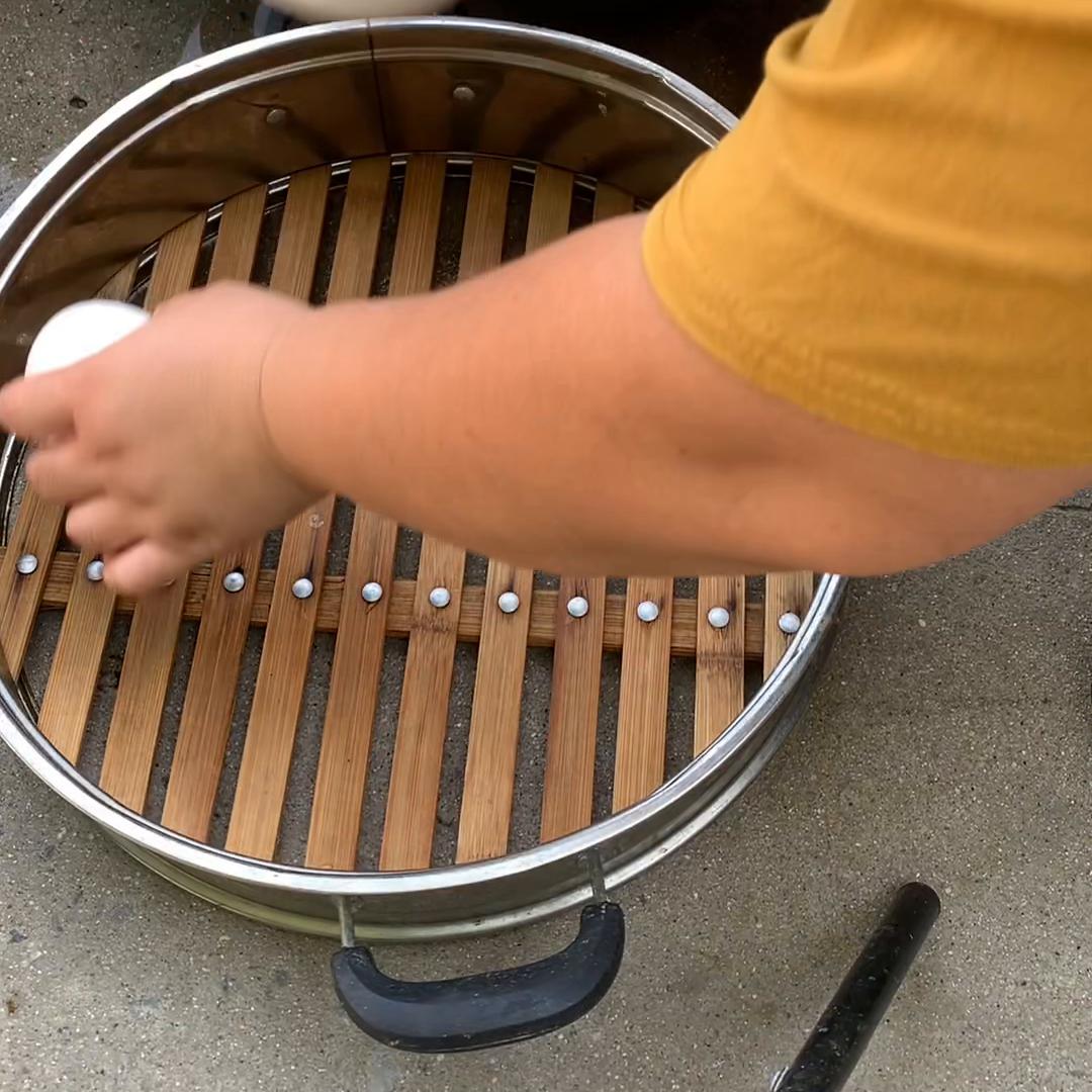 咸鹅蛋正宗流油制作过程,流油鹅蛋的腌制做法大全