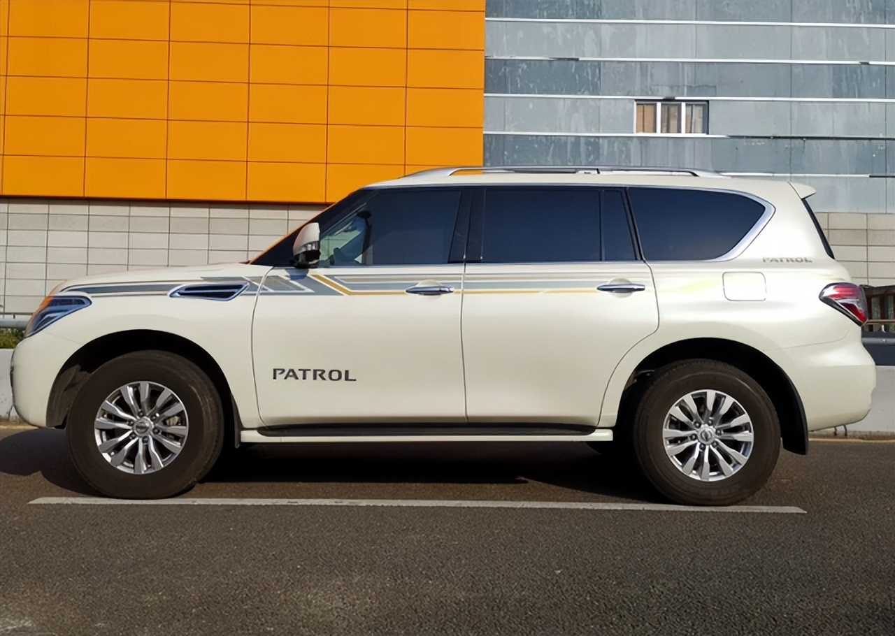 二手途乐选哪款,帕杰罗和途乐哪个更值得入手