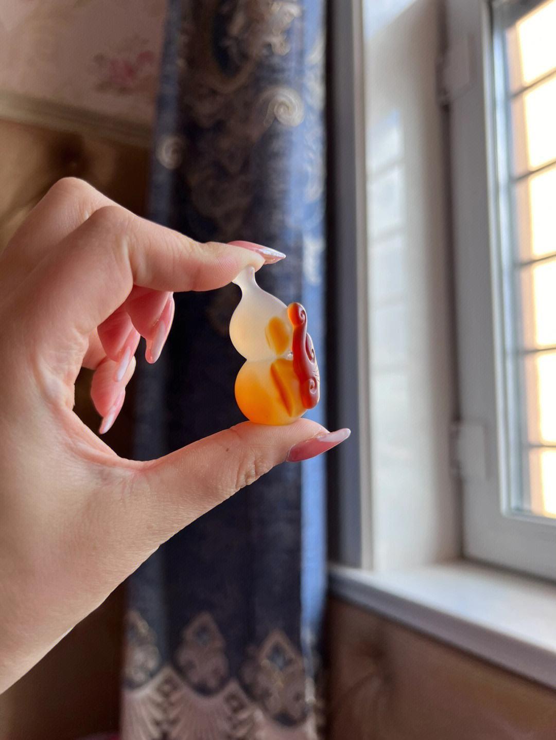 真正的南红玛瑙价格是多少,最好的南红玛瑙图片及价格表