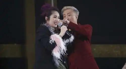 从“乐坛太子基”到“身负案底”，郑中基经历了什么？