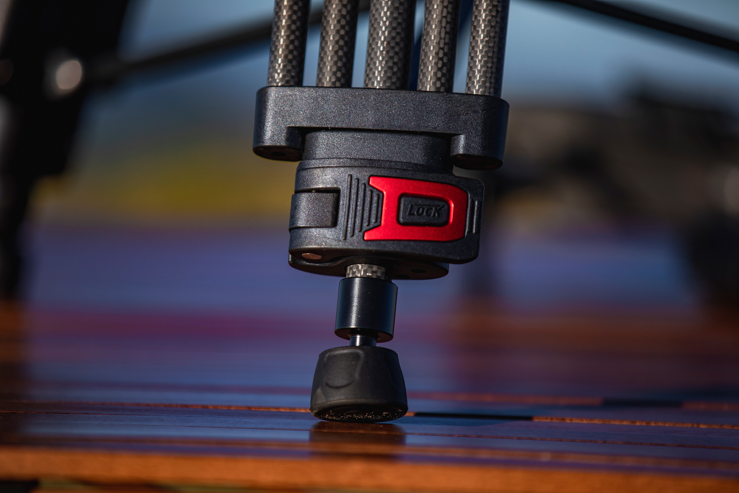 千元以内单反国产三脚架,阿维拉三脚架质量如何