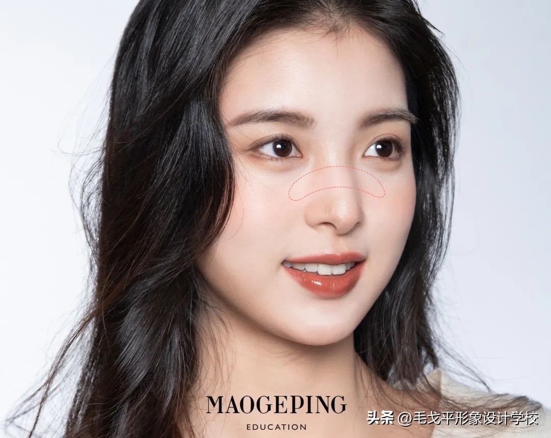 新手小白初学化妆淡妆,新手小白化妆教程单眼皮