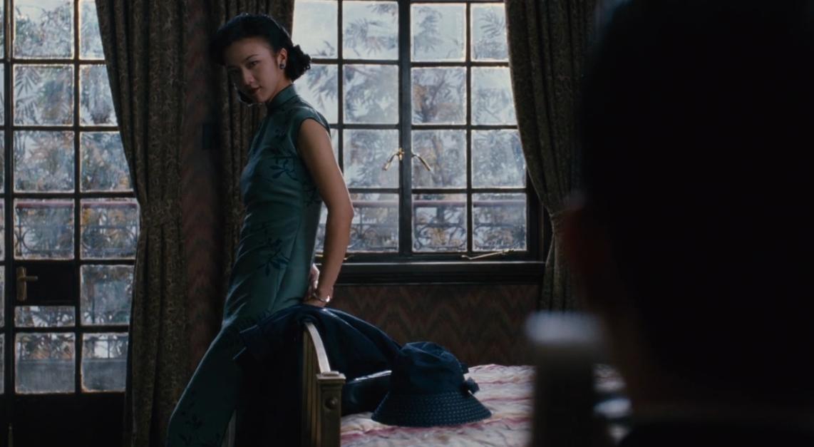 深度解析《色戒》，*诱色**汉奸却爱上对方，感性战胜理性会怎样？