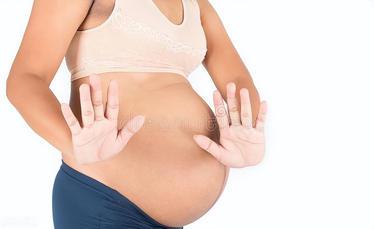 孕后期工作太累会影响胎儿发育吗,孕妇在什么环境工作对胎儿有影响