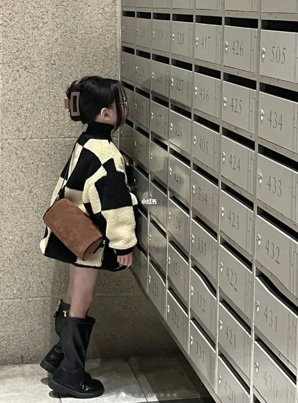 贝克汉姆和他的女儿,贝克汉姆女儿化妆