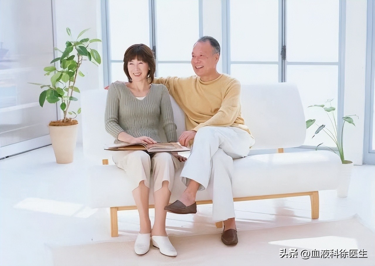 血栓来临，手脚先知！医生提醒：手脚出现3大症状，需警惕血栓