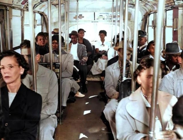 阿甘正传体现出的美国社会价值观,阿甘正传影片中真实事件有哪些