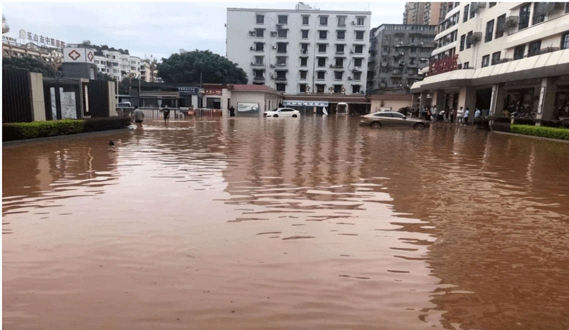 乐山8.18抗洪救灾实录,98年抗洪救灾真实事迹