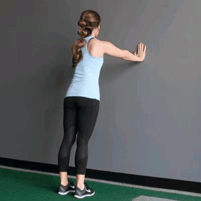 肩膀肌肉紧绷怎么放松,肩膀僵硬不放松怎么办