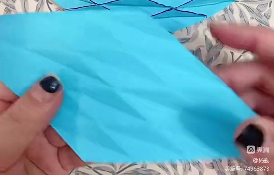 滔河乡中小巧手手工制作社团:折轮“弯月”伴你入眠