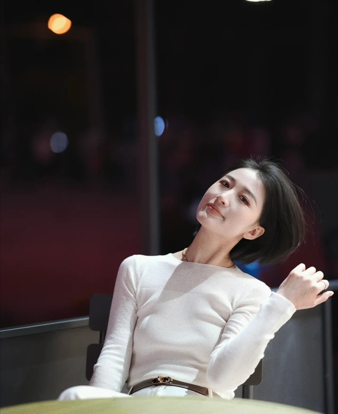 女人不管多大年纪，一定要剪一次露耳短发，大气利落又有高级感