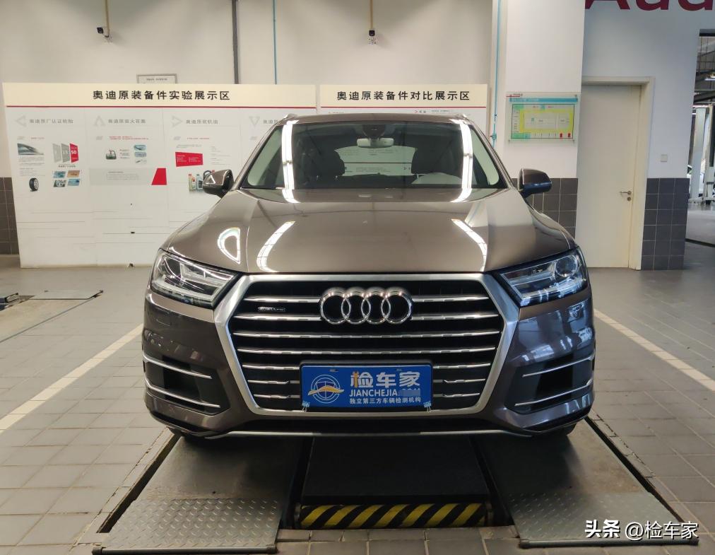 曾经的奥迪q7加价,奥迪q72022款55tfsi运动型落地价