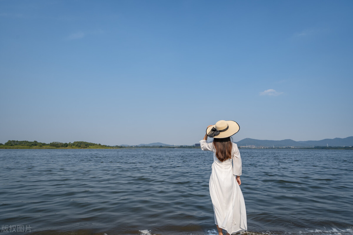 七个有用的养发小妙招，让你轻松养出乌黑浓密的健康秀发