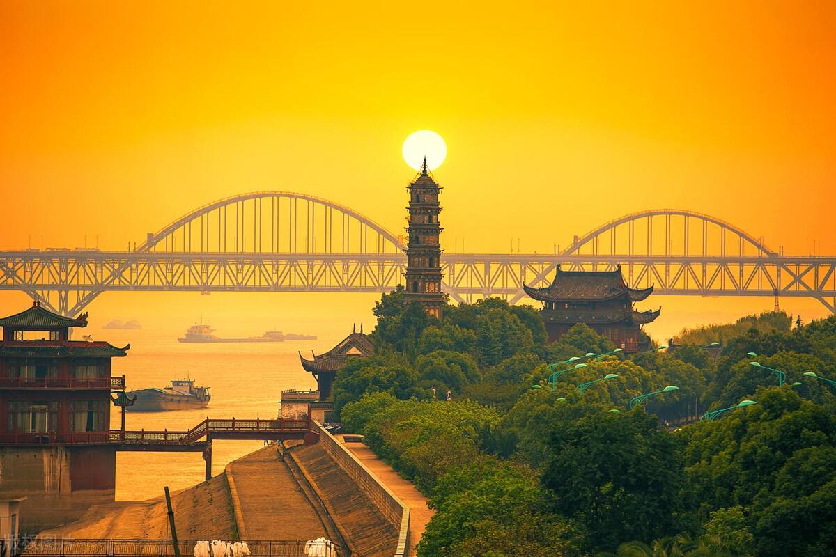 江西九江有什么好玩的旅游景点,九江旅游全攻略