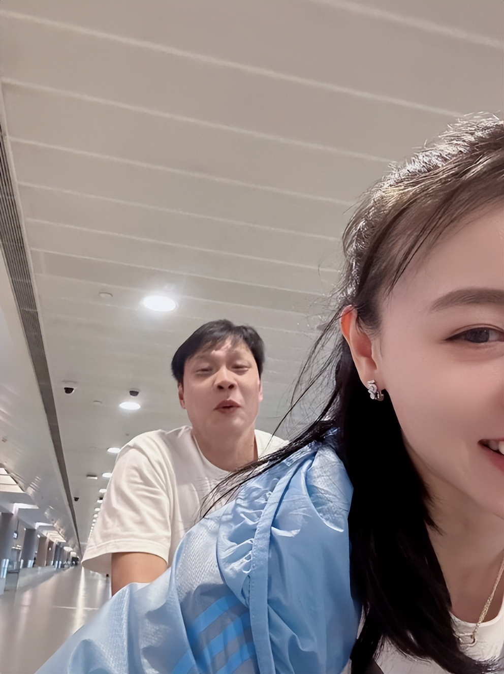 范志毅新婚老婆,范志毅三任妻子两个女儿