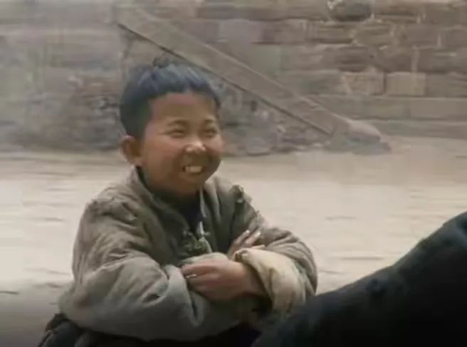 四大丑男演员娶到四大美女,又矮又丑男演员且娶了漂亮的老婆