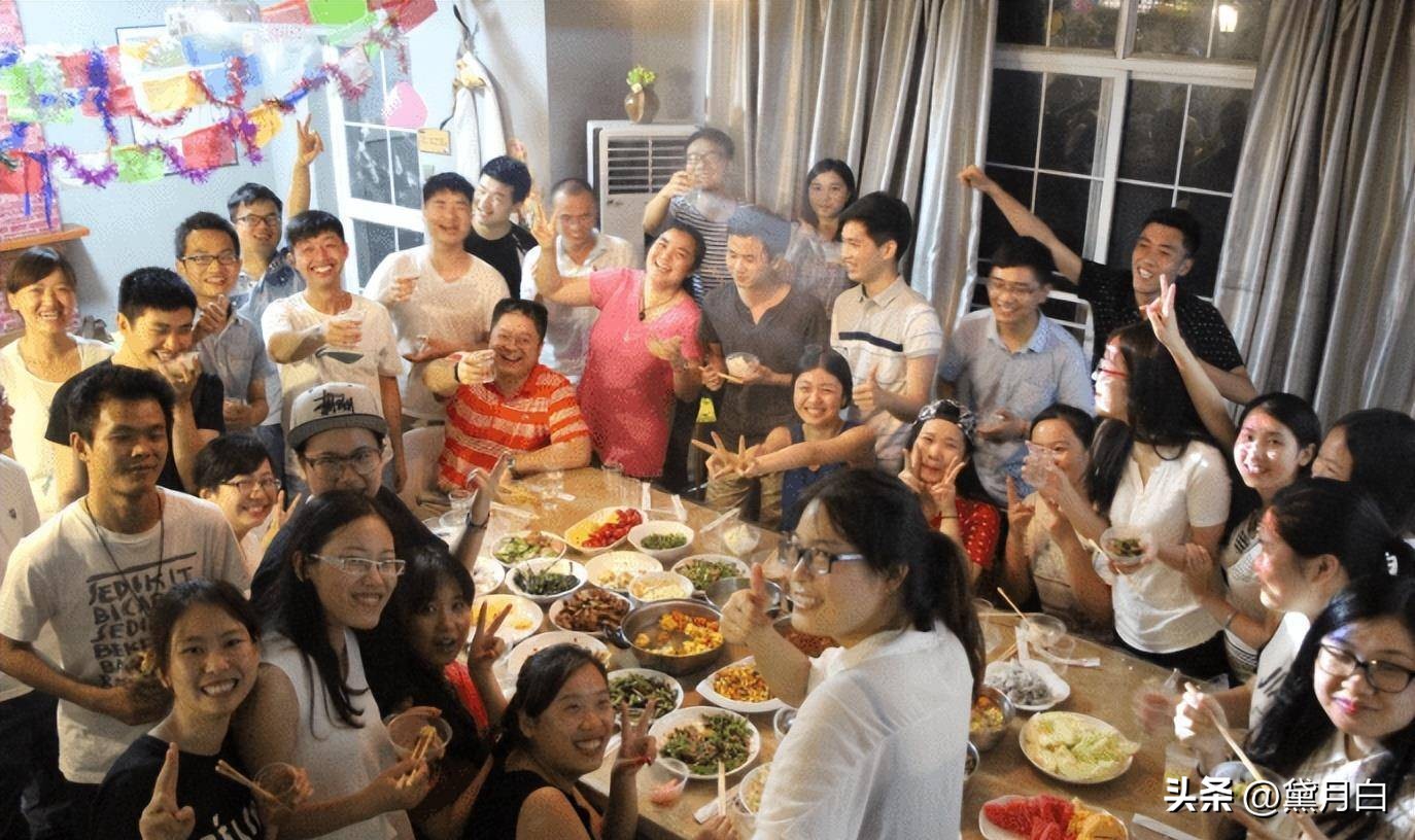 千杯不醉活到103岁的女人,湖南女子喝酒千杯不醉的原因