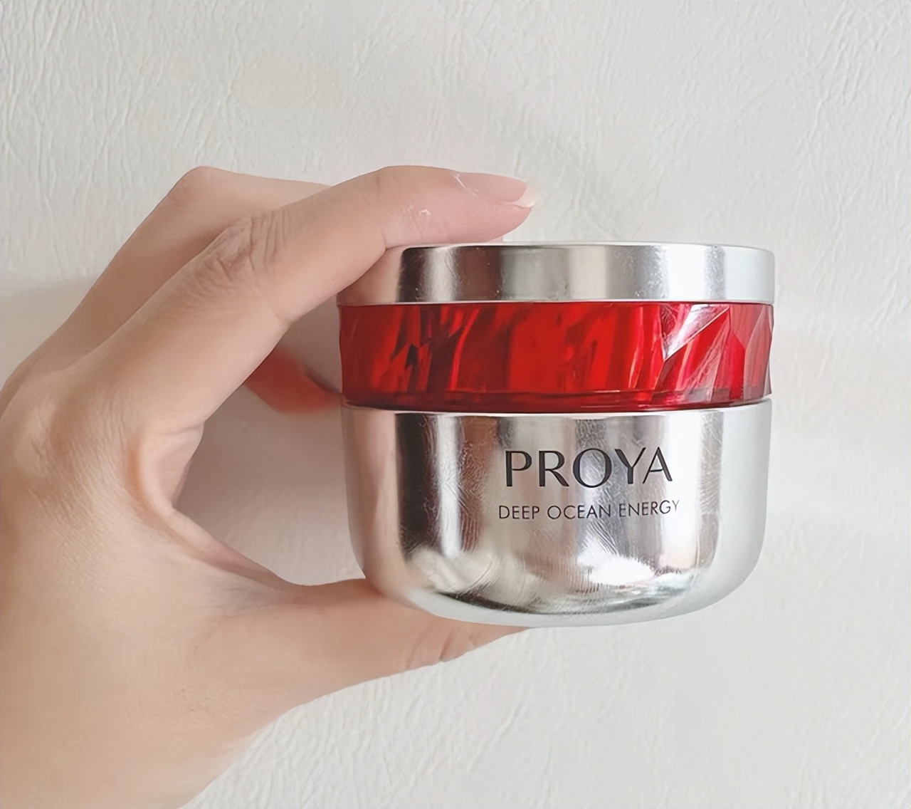 干皮面霜抗衰推荐,干皮抗皱紧致面霜