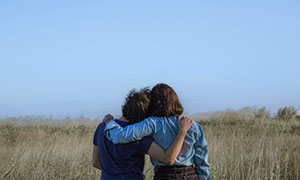 办公室企业文化墙灯箱设计方案,公司文化墙排版