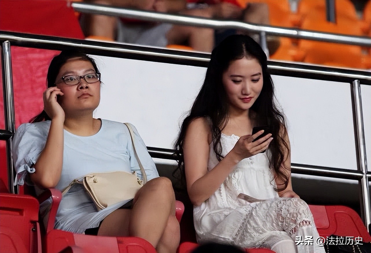 男足漂亮妻子,国足太太团堪称世界级球员