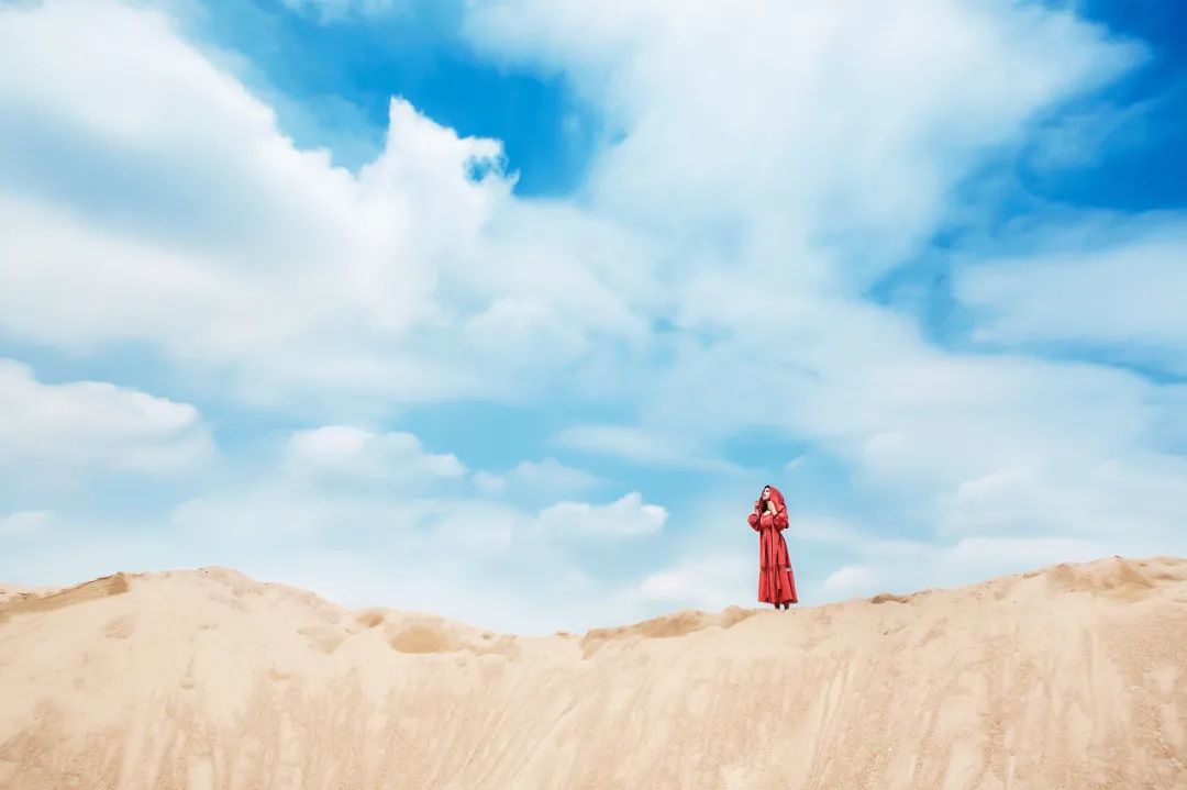 墓碑上一段震撼心灵的话,一块墓碑的启示