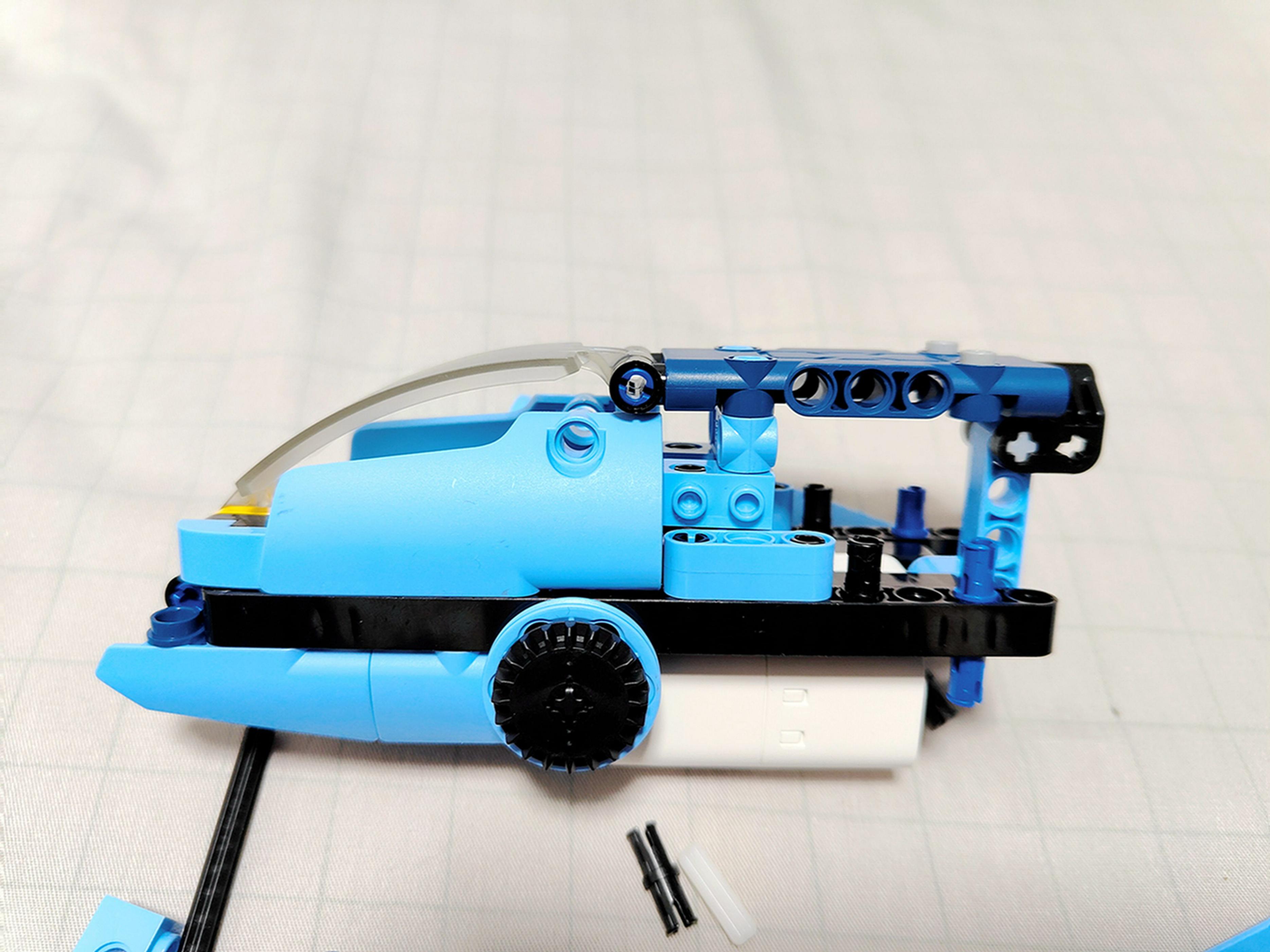 能变形态的积木,智能机器人积木体验