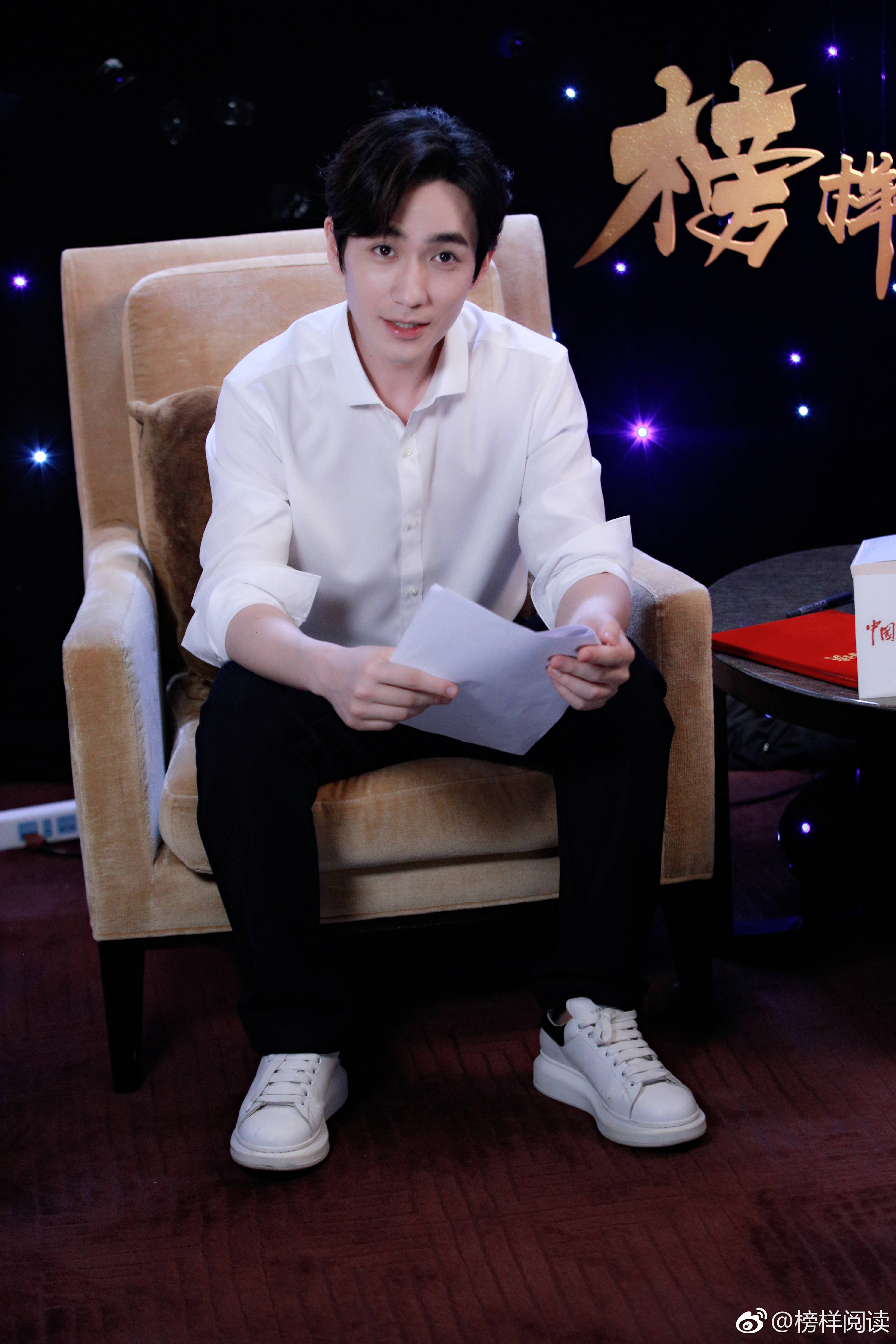 朱一龙剃光头还会再长出来吗,朱一龙为什么要剃成光头