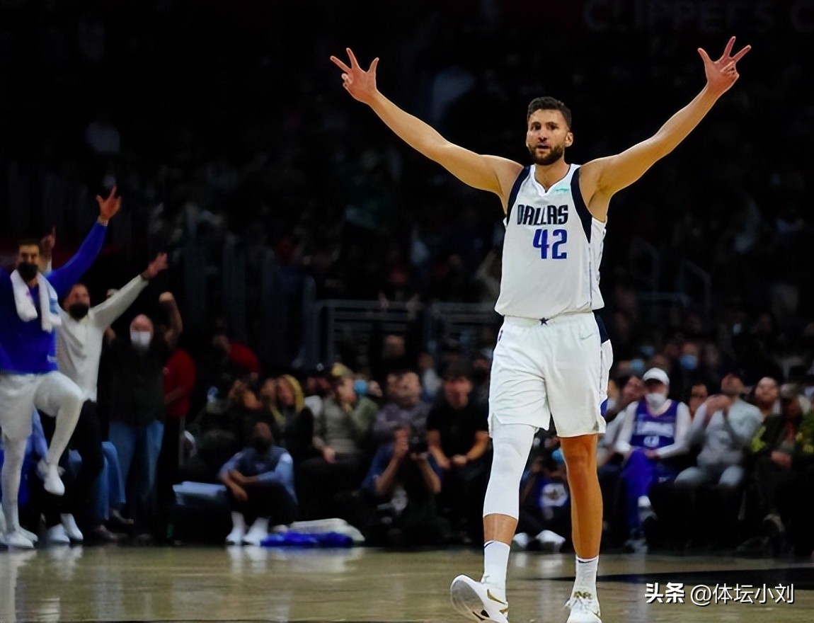 勇士爵士达成交易,2换1交易完成勇士连签5人