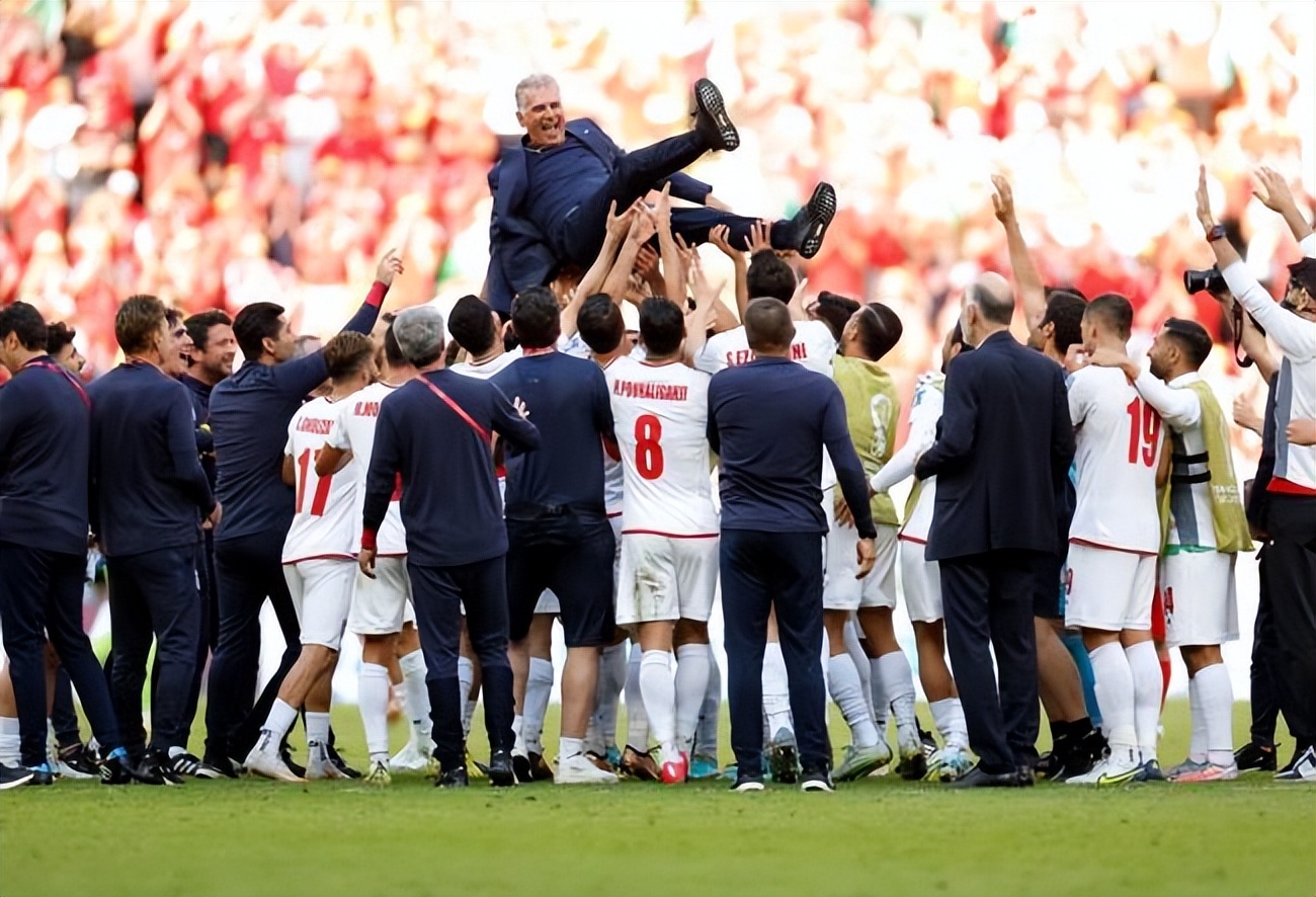 伊朗2比0威尔士回顾,伊朗2比0威尔士是后半场吗