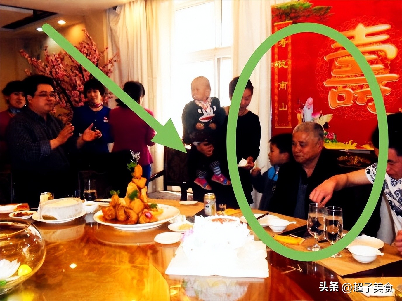 好尴尬！重庆一*迁拆**户办喜宴，表哥随1万不到8分钟被“强制退还”