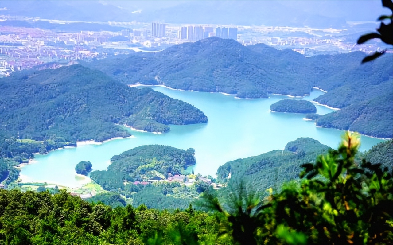 金华适合大学生旅游的地方,金华9月最值得去的地方