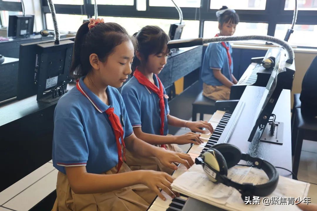 小学丰富多彩的课间活动美篇,小学新颖的校园社团活动