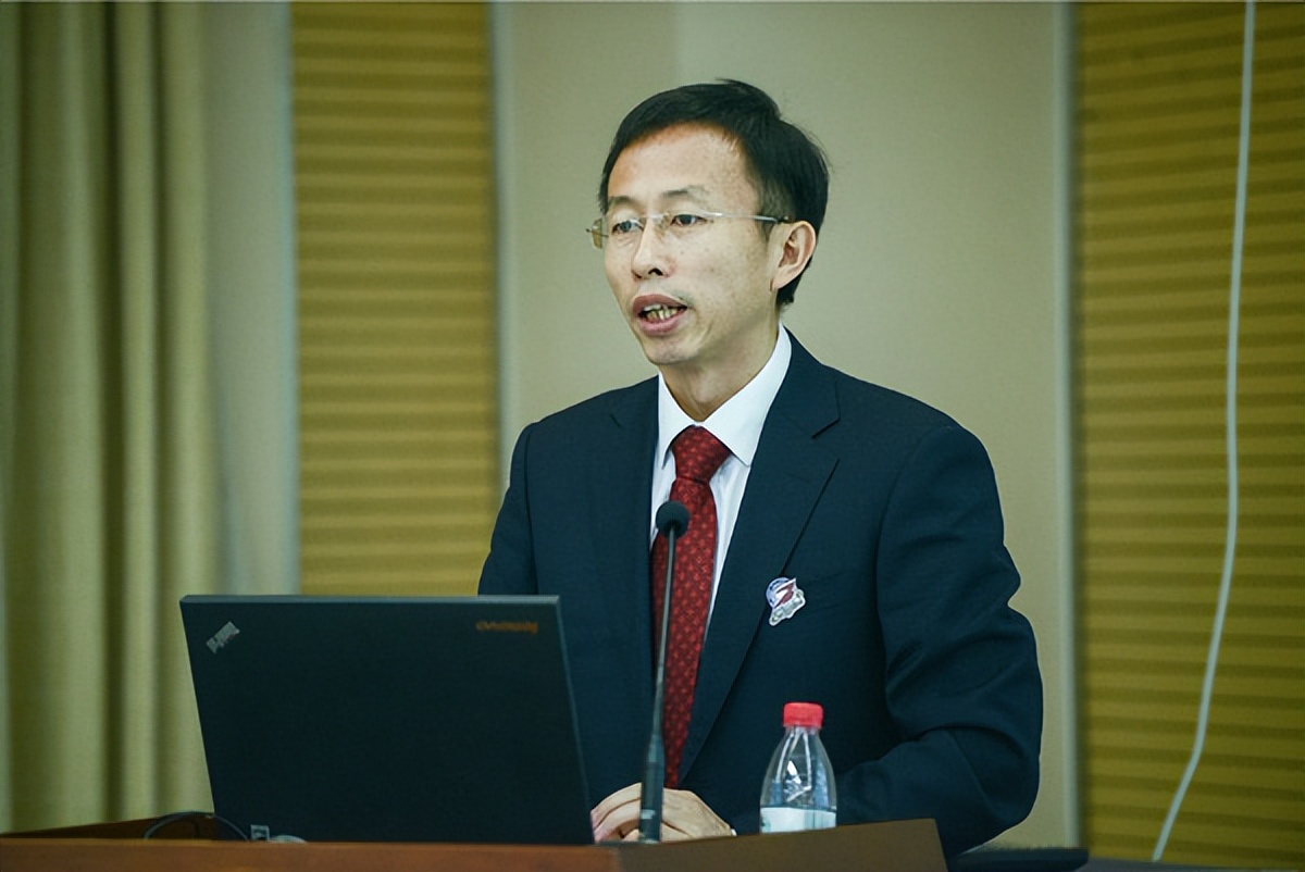 七人工作组进驻足协,足协七人工作组