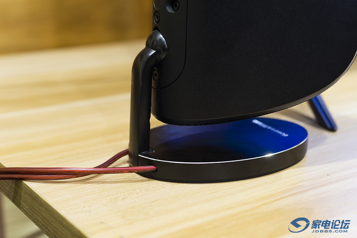 高品质客厅影院也能如此简单时尚！马兰士NR1510搭配宝华韦健M1