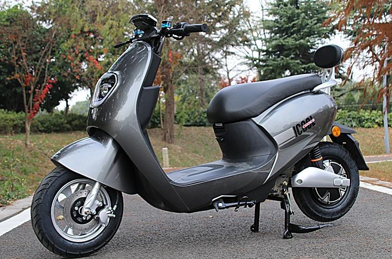 新买电动车48v60v72v哪个好,48v和60v电动车选哪个