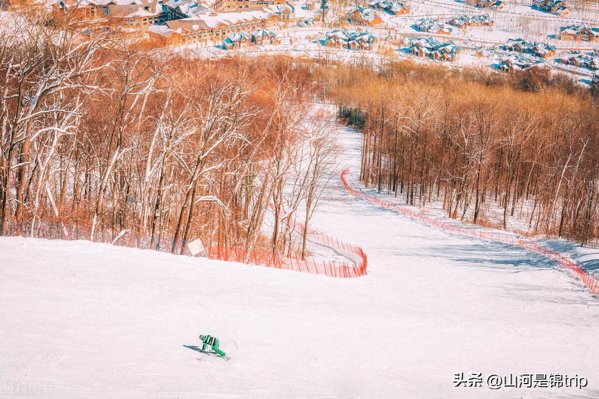 国内最值得去的六大滑雪场推荐,国内必去十大滑雪场滑雪场地