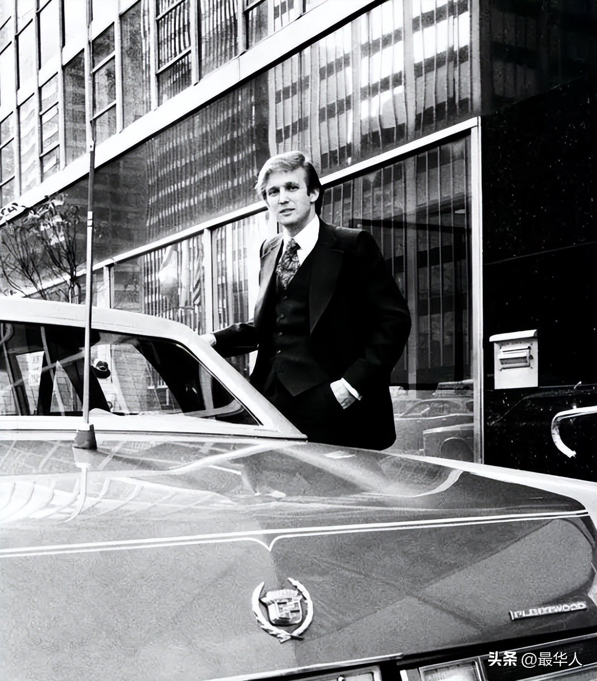 相爱相杀几十年，特朗普把他的前妻，葬在了高尔夫球场