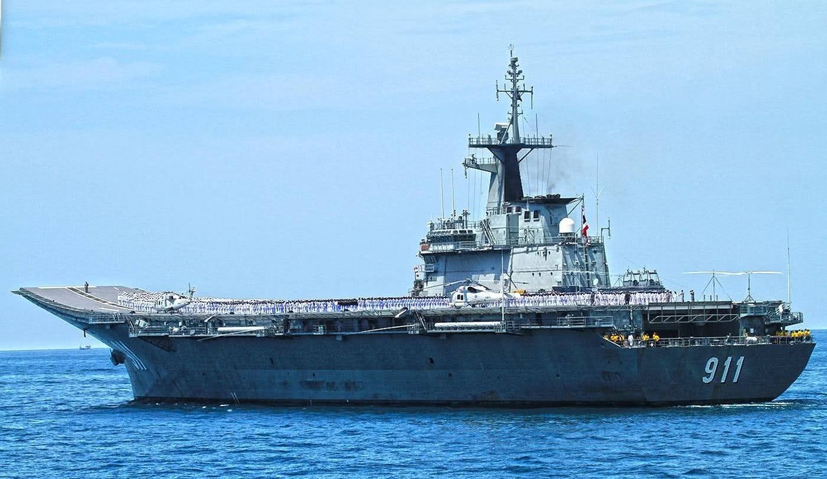 我国出口泰国船坞登陆舰,泰国出口巨舰