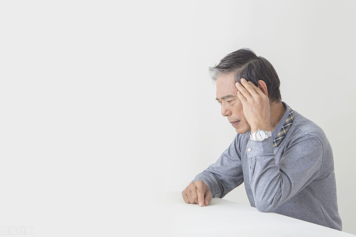 老人上火口舌生疮,老年人上火可以吃牛黄解毒片吗