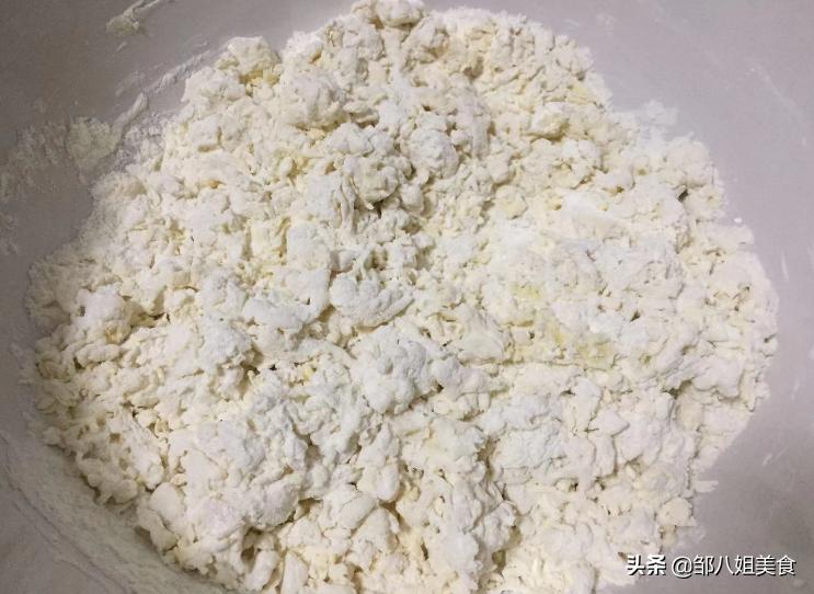 做手擀面最简单的方法,手擀面面条怎么煮才筋道不粘连