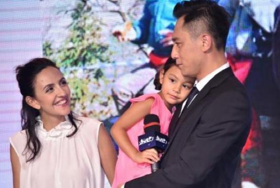 双方都是二婚的10对明星夫妻,盘点娱乐圈中的跨国夫妻