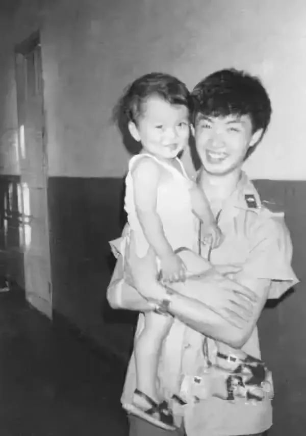 金星第一任妻子肯波琳资料,金星前妻肯波琳的现状