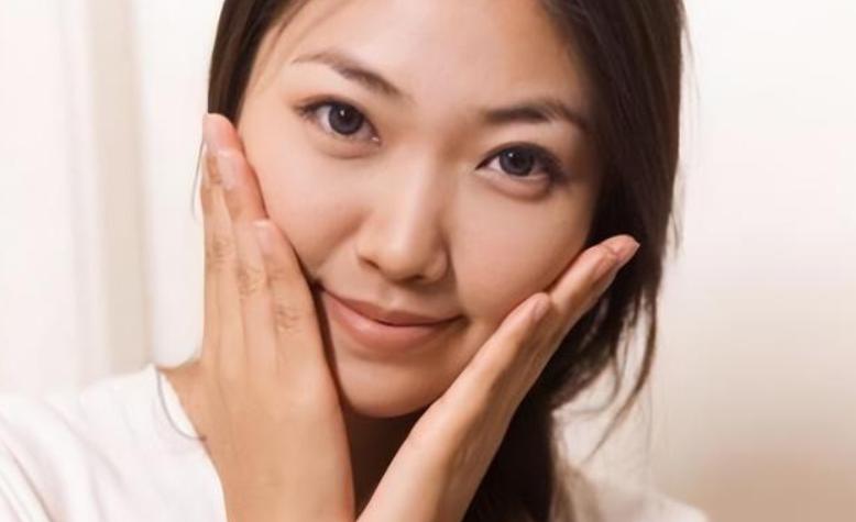 olay美白水乳适合什么年龄段用,公认最好淡斑水乳OLAY