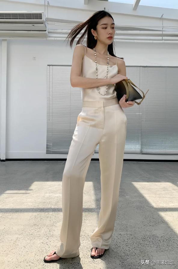 不要穿阔腿裤和无痕裤的原因,无痕阔腿裤