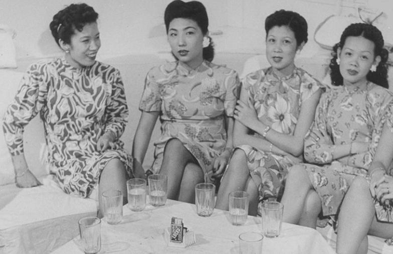 *楼青**出身，一嫁首富子二嫁孔家长子，无儿无女却晚景极好，她凭啥