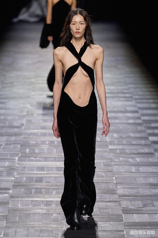 超模刘雯身价,时尚模特刘雯