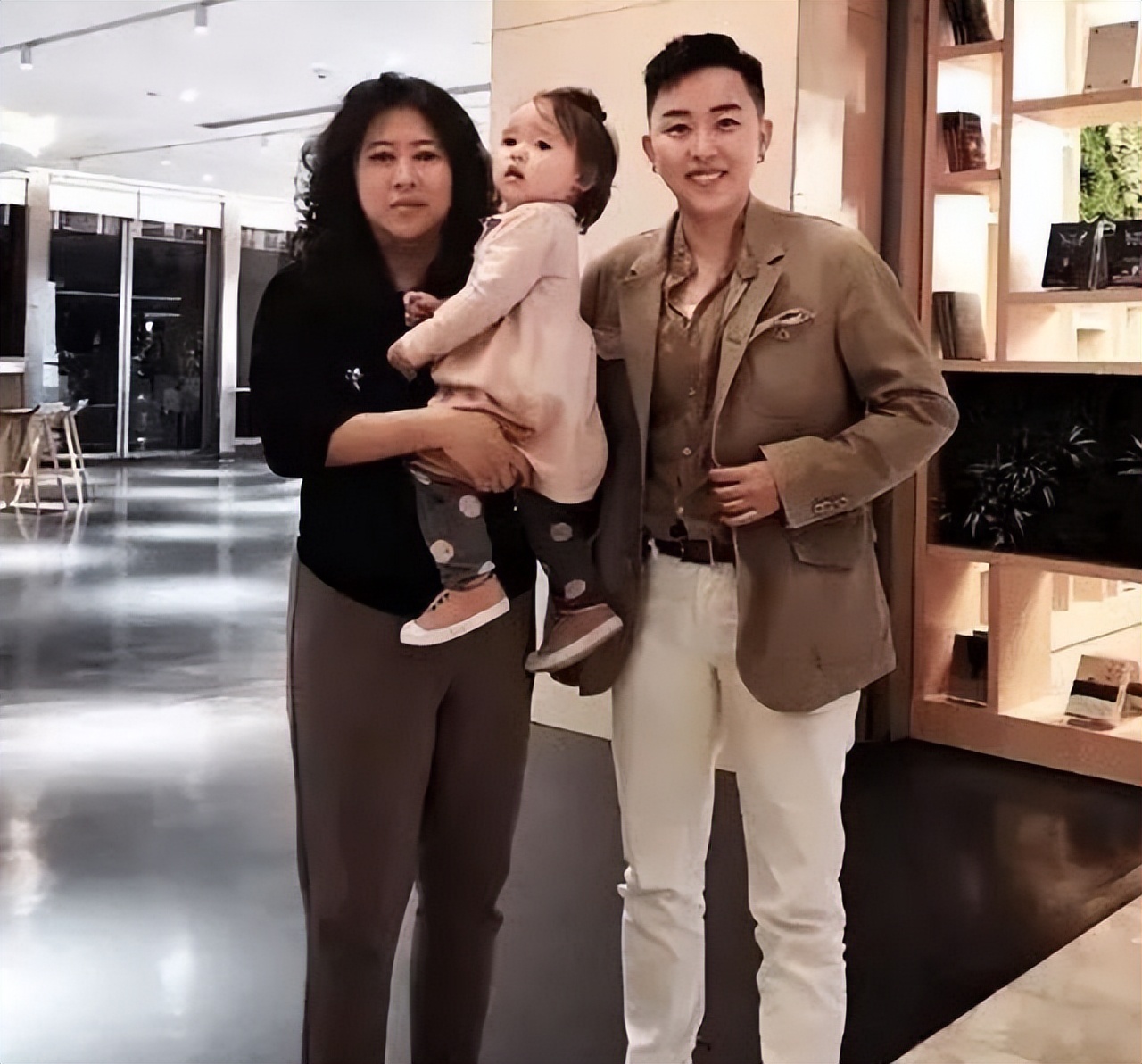 29岁女ceo叶海洋拒结婚,女ceo叶海洋生娃