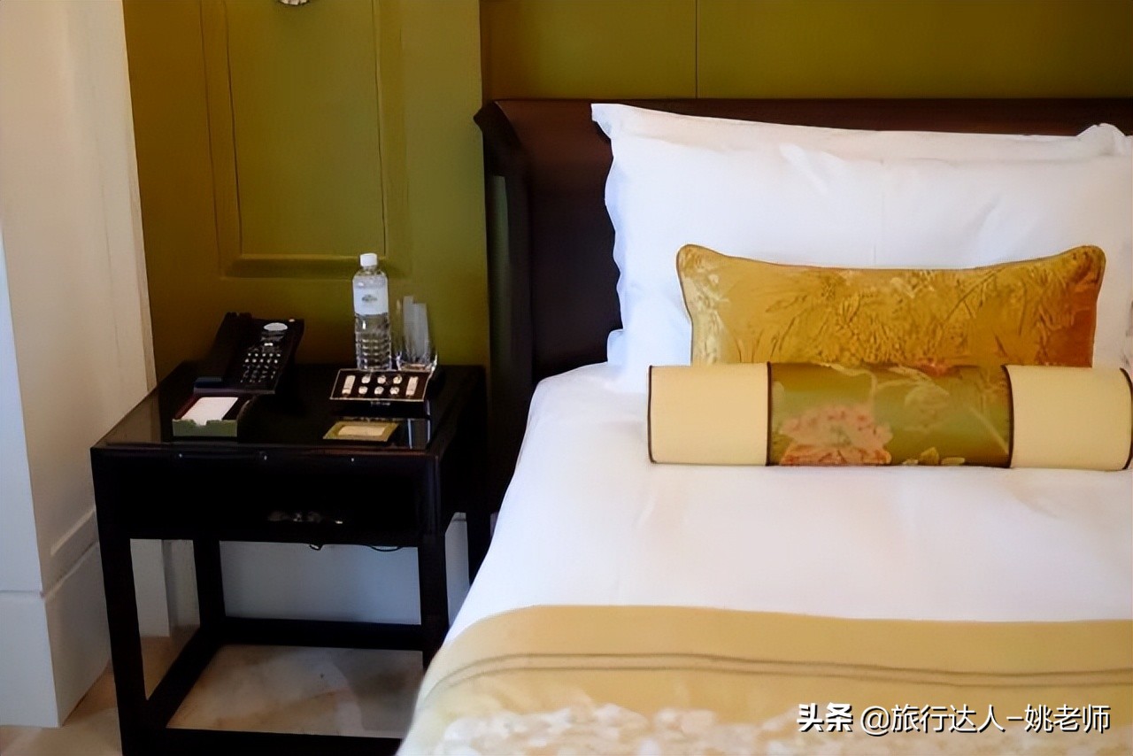 酒店测评：睡了大半个地球，这3张床经得起我的“翻云覆雨”