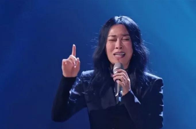 那英唱掉了全程开大是哪一期,那英唱掉了全程开大